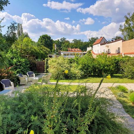 Garden Residence Prague Castle Ngoại thất bức ảnh