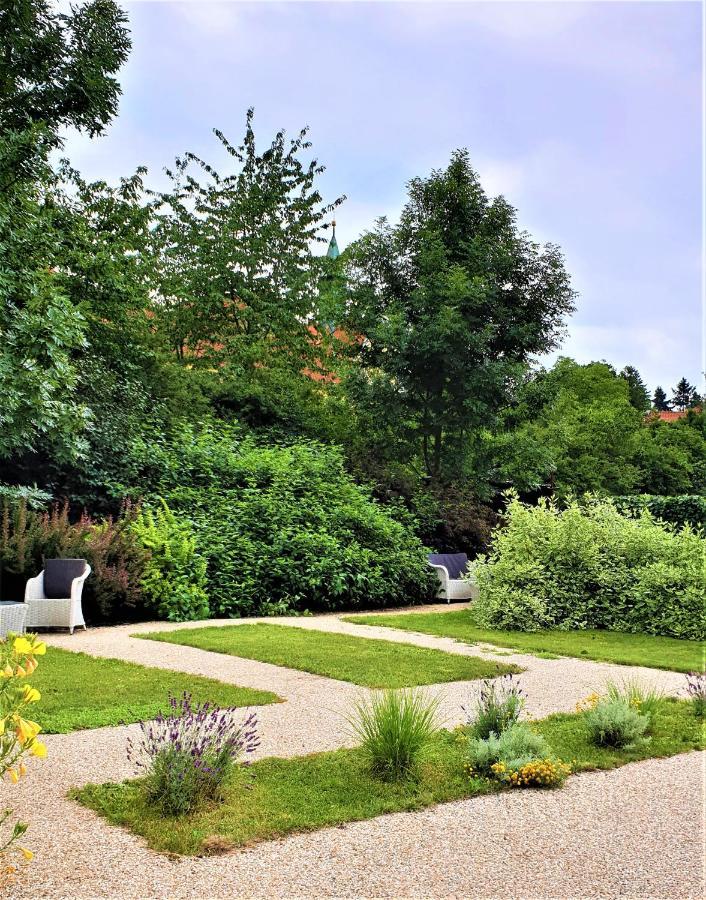 Garden Residence Prague Castle Ngoại thất bức ảnh