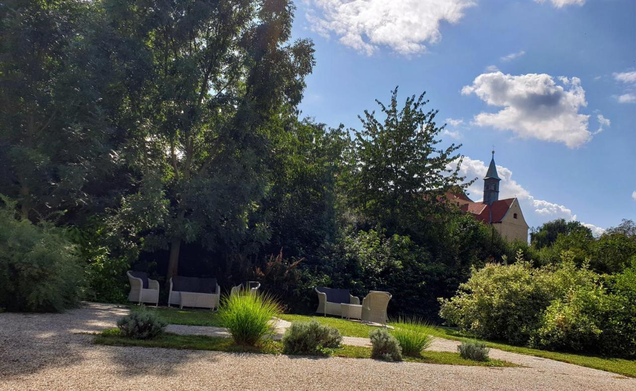 Garden Residence Prague Castle Ngoại thất bức ảnh