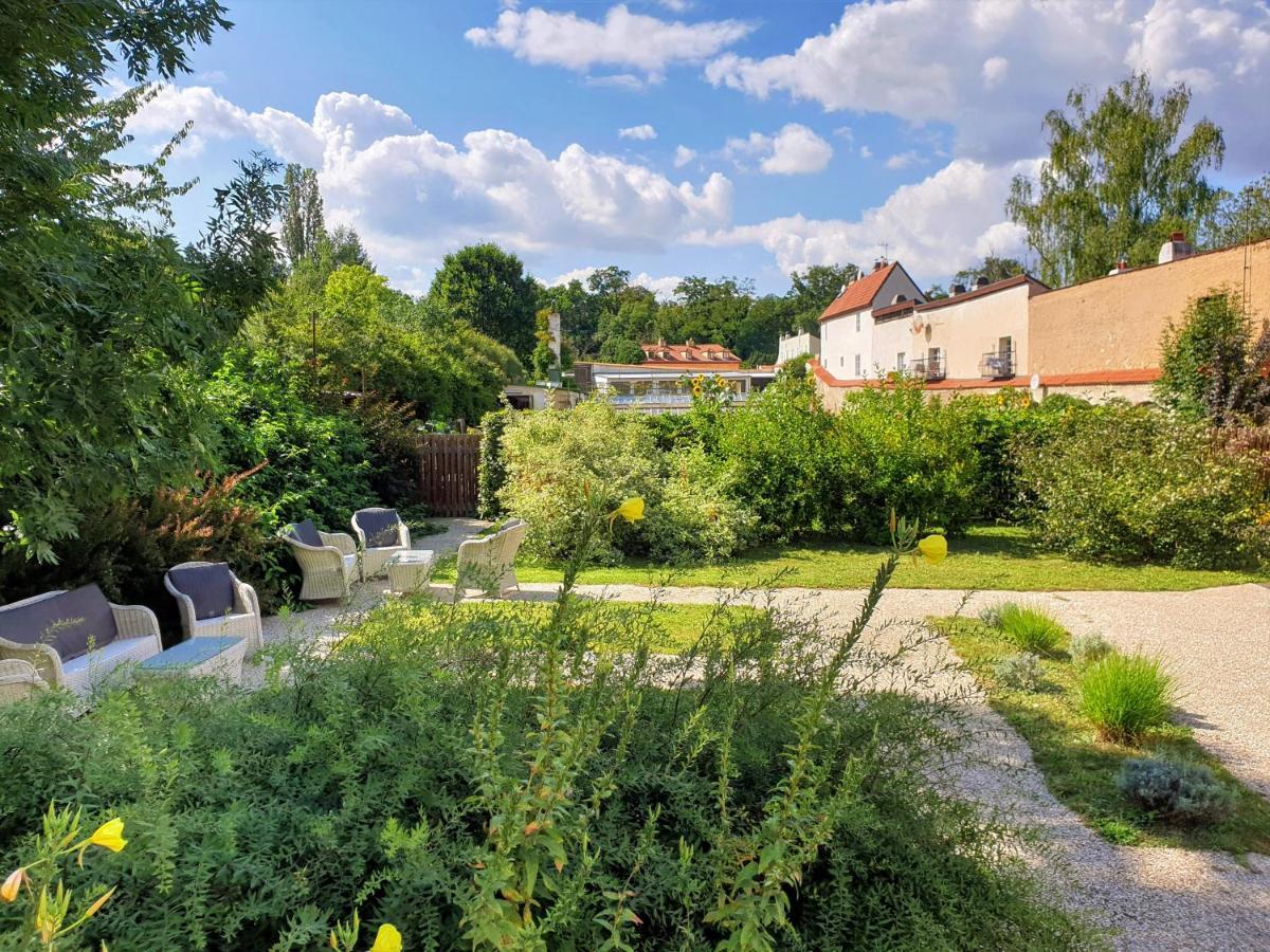 Garden Residence Prague Castle Ngoại thất bức ảnh