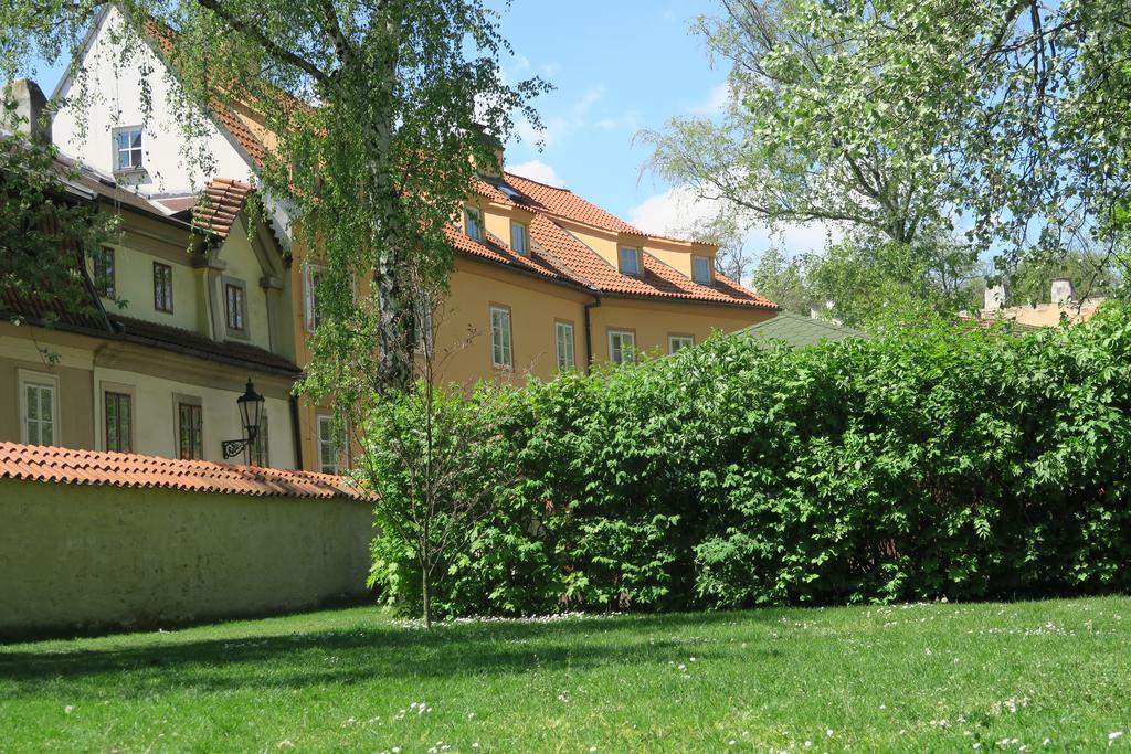 Garden Residence Prague Castle Ngoại thất bức ảnh
