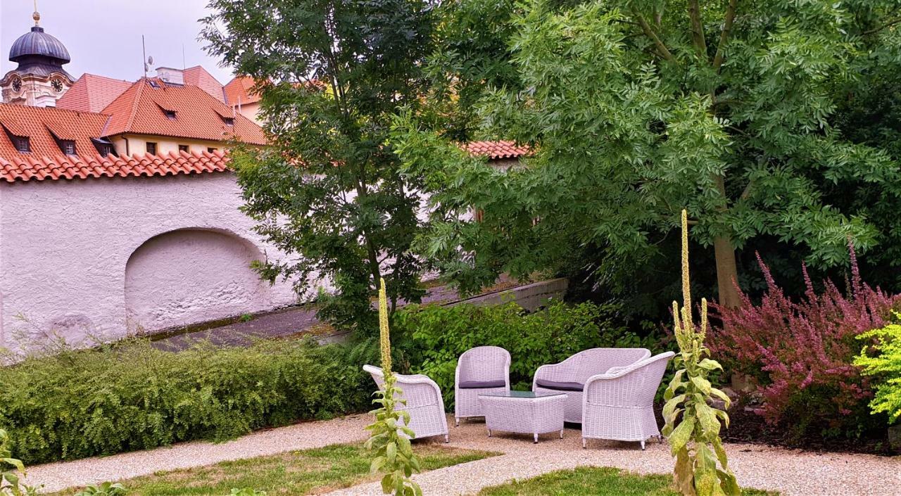 Garden Residence Prague Castle Ngoại thất bức ảnh